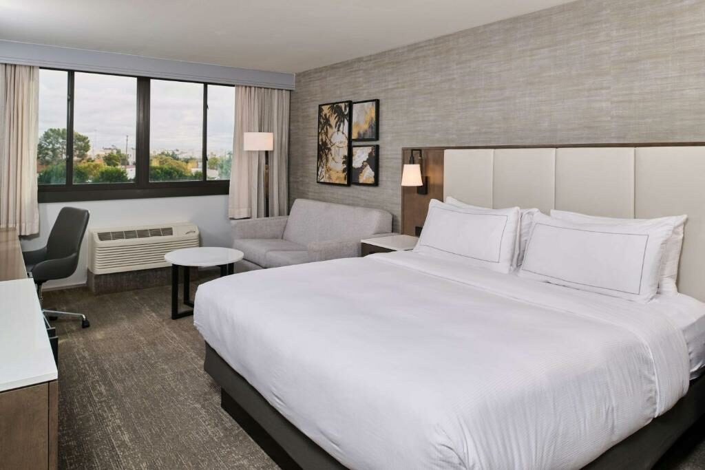A room at the DoubleTree by Hilton Buena Park.
