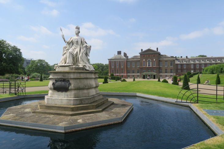 Kensington Palace & Gardens.