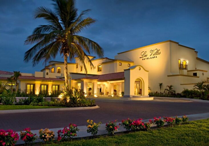 The Las Villas Spa & Golf Resort, one of the only hotels near Mazatlan Airport.