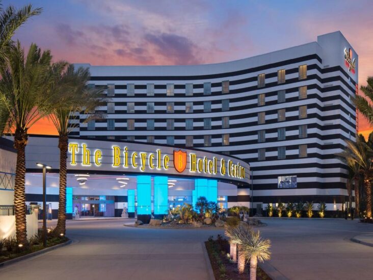 The Bicycle Hotel & Casino, one of the hotels in Bell Gardens, CA.