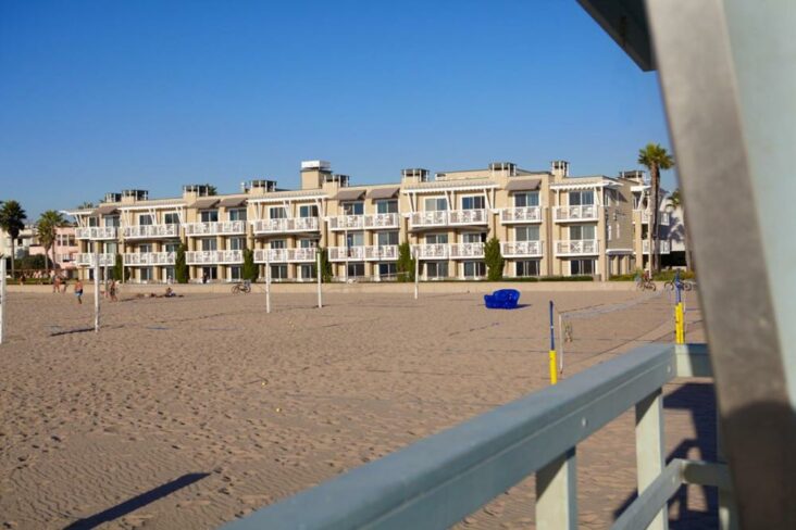 خانه ساحلی در هرموسا ، یکی از هتل های ساحل هرموسا ، کالیفرنیا.