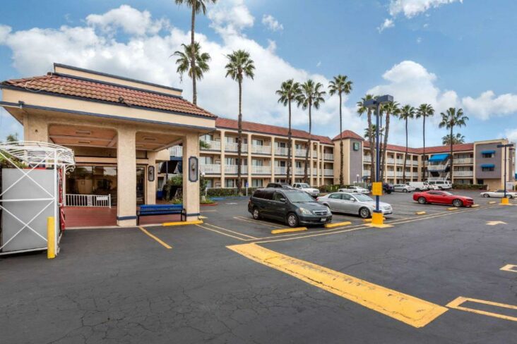 A Quality Inn Lomita - Los Angeles South Bay, Lomita, Kalifornia egyik szállodája.