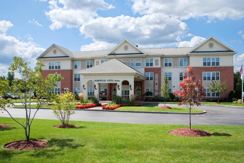 The Homewood Suites by Hilton Buffalo Airport, one of the hotels near Buffalo Depew Station.