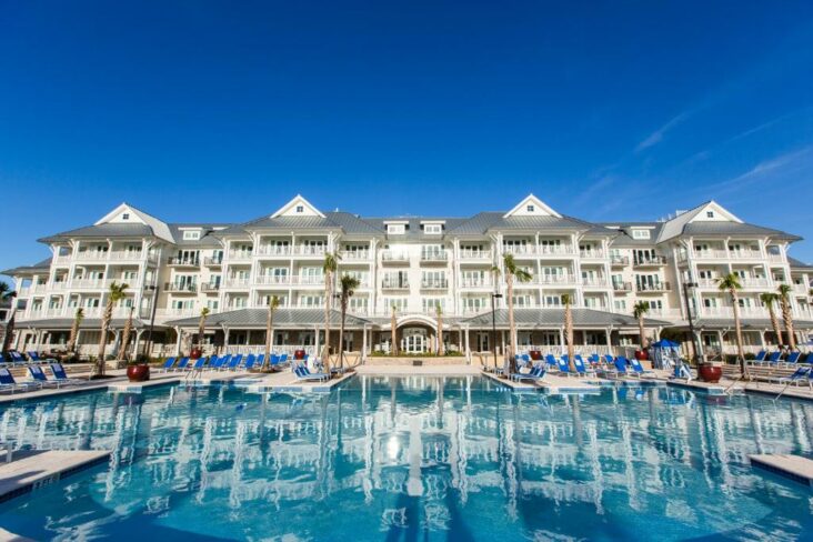 The Beach Club at Charleston Harbor Resort and Marina, one of the hotels near the USS Yorktown in Charleston, SC.