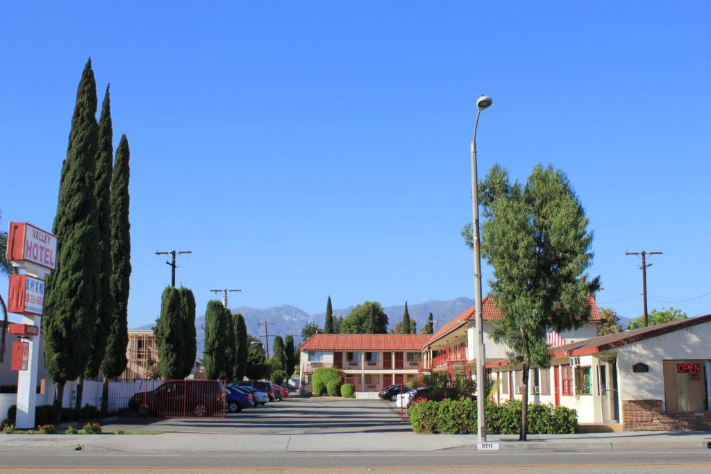 The Valley Hotel, one of a number of hotels in Rosemead, CA.