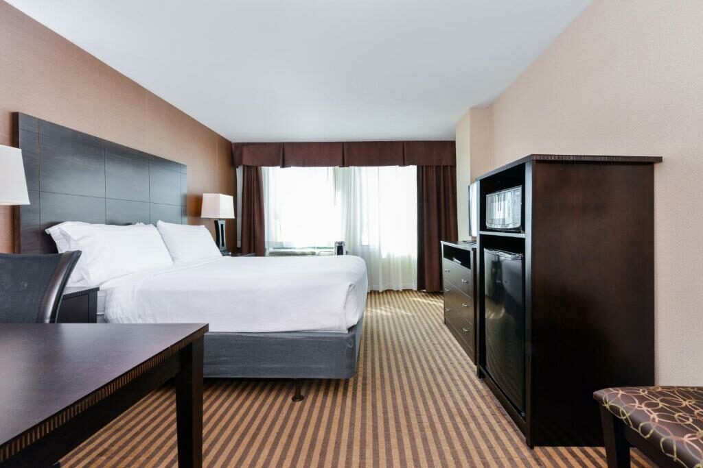 A room at the Holiday Inn Charlotte Center City. 