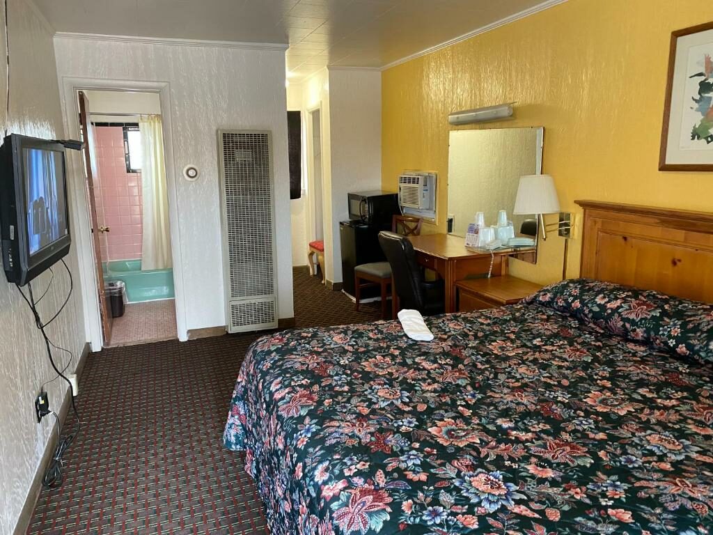 A room at the Ranger Motel.