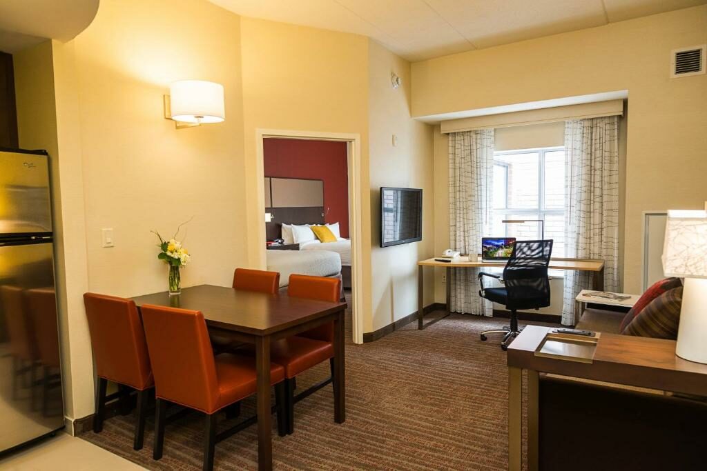 A room at the Residence Inn by Marriott Ottawa Airport.